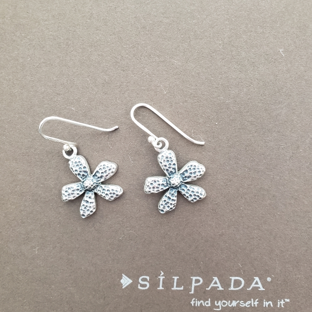 Vintage Silpada Oxidized Sterling Silver Flower Earrings W1155 - Picture 2 of 10